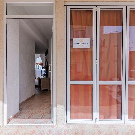 Guests Apartments In Sissi Creta Exterior photo